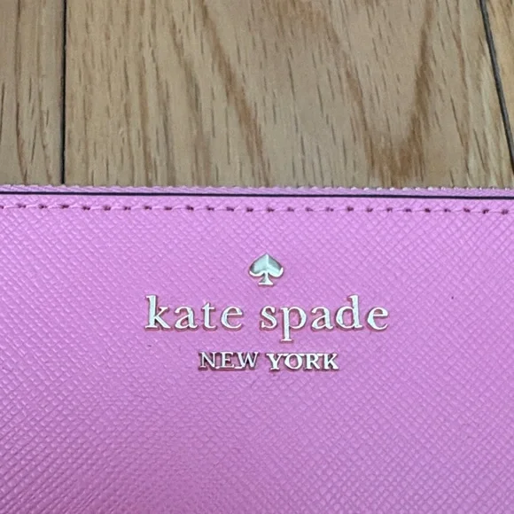 kate spade Pink Leather Wristlet Clutch/Wallet - Never Used - Picture 2 of 5